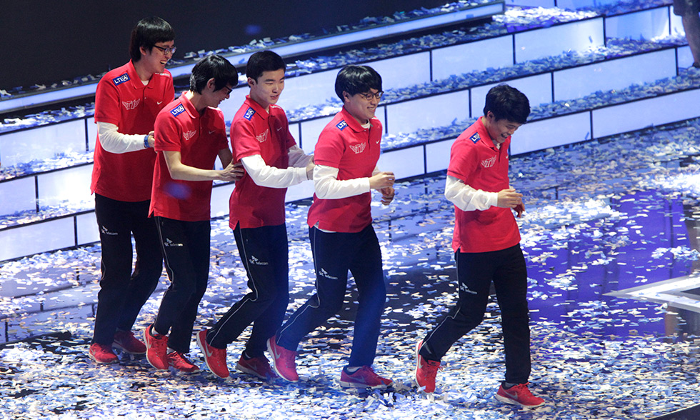 TES压哨调整战术，针对性BP成功克制FPX